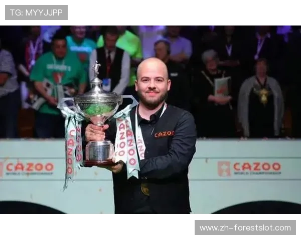 英锦赛资格赛首日：中国军团8胜4负，小将刘文炜爆冷淘汰世锦赛冠军布雷切尔